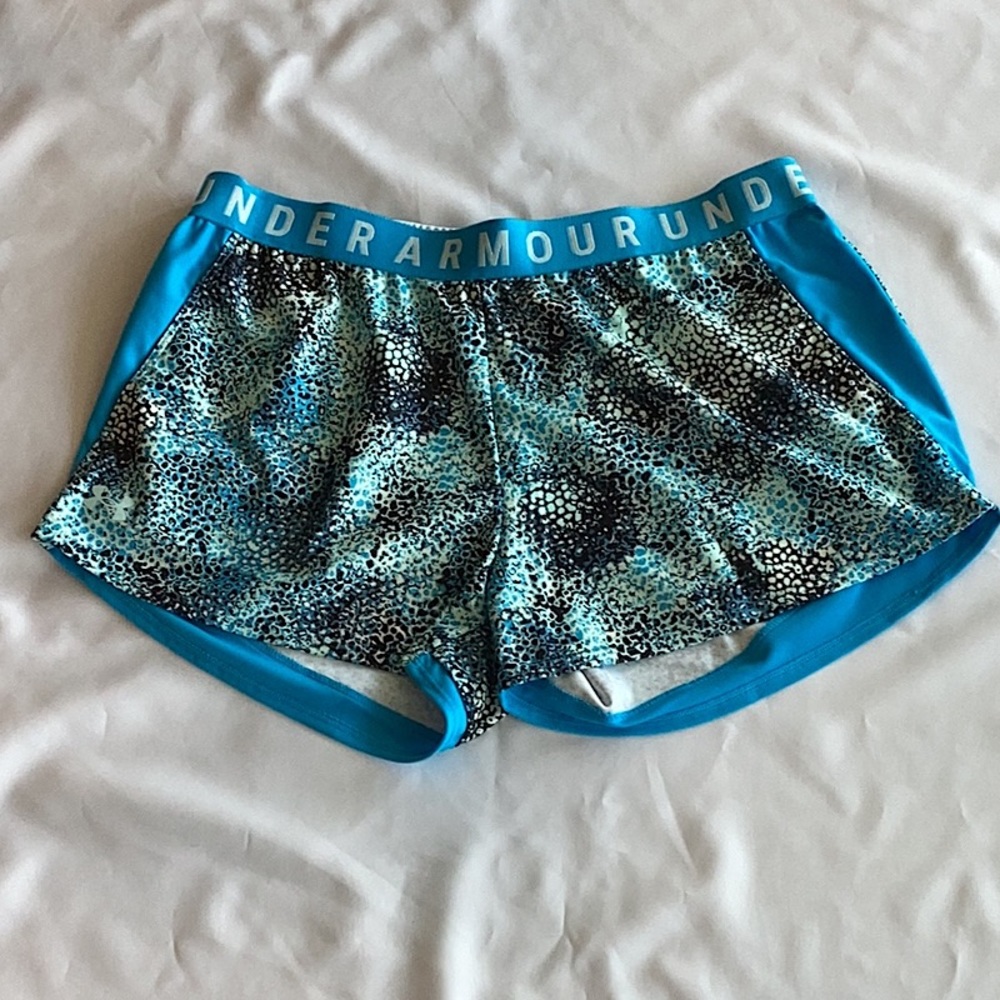 2 For $10 BNWT Under Armour Running Shorts in Blue Size L